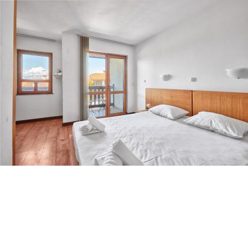 Charming 2BD Guest House in Sozopol