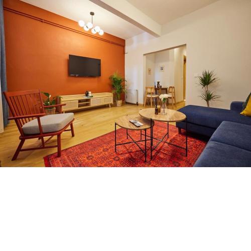 Charming Apt 2 min to Metro