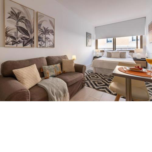 Charming Studio in Barrio Salamanca Perfect Madrid Getaway Villanueva III