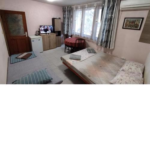 Chataldzha Guest Suit