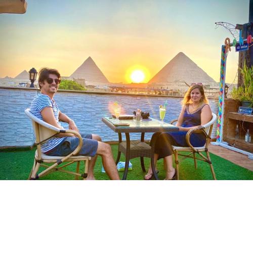 Cheops Pyramids Inn