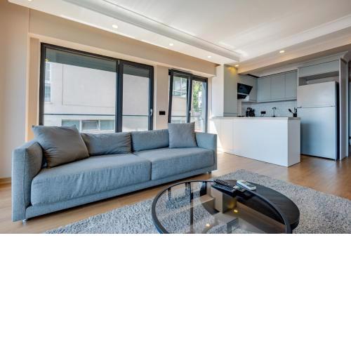 Chic Bosphorus View Apartment