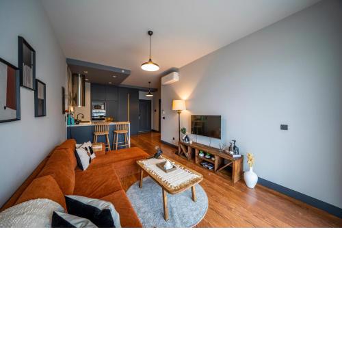 Chic&Modern 1Bedroom Apartment in Beyoğlu with Pool,Sauna,Garage,Gym and Securıty B129