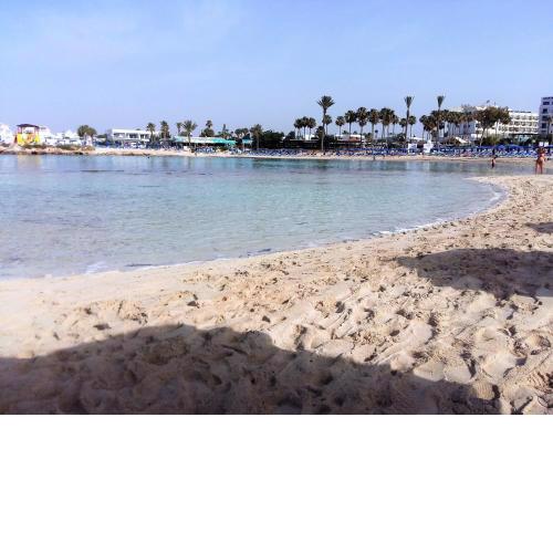 Christopher's Sandy Beach Suites