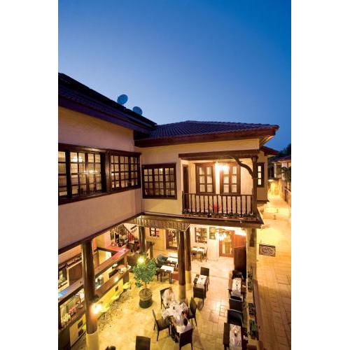 Cicerone Lodge Hotel