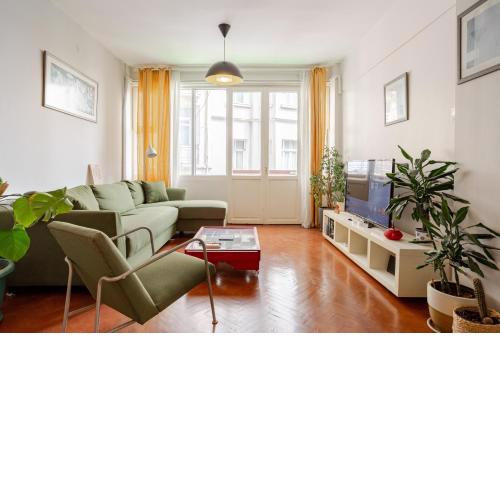 Cihangir Loft 1 BR Flat