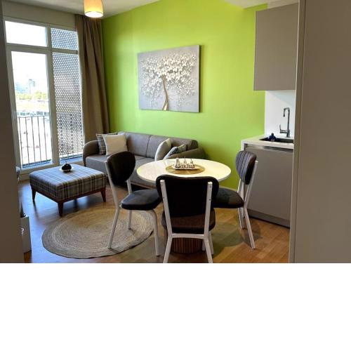 City center Luxurious residence
