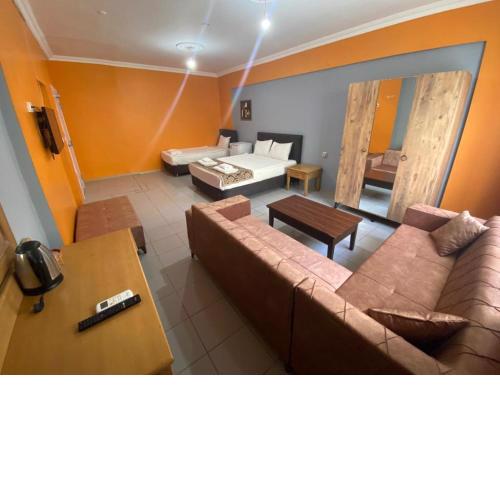 City House Hotel