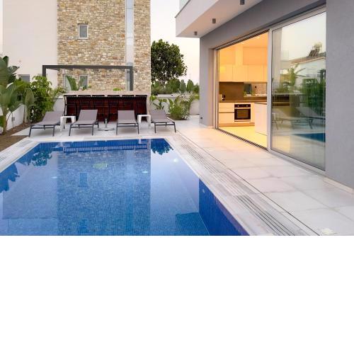 City Napa Seaview Villas - Villa 8