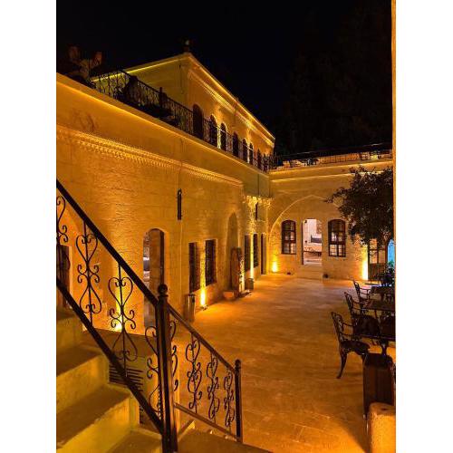 Cleopatra Antique Hotel