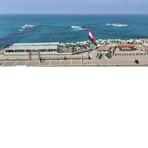 Cleopatra Hotel Alexandria - Egyptian Families Only