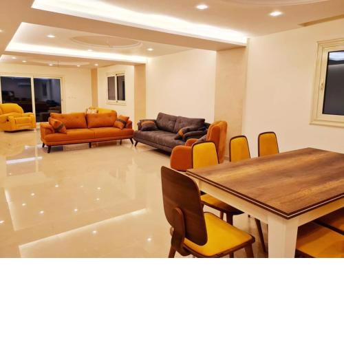 Cleopatra Plaza Level Luxury apartments شقق الفخامة كليوباترا بلازا