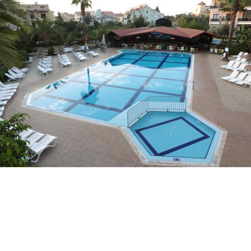 club turquoise hotel