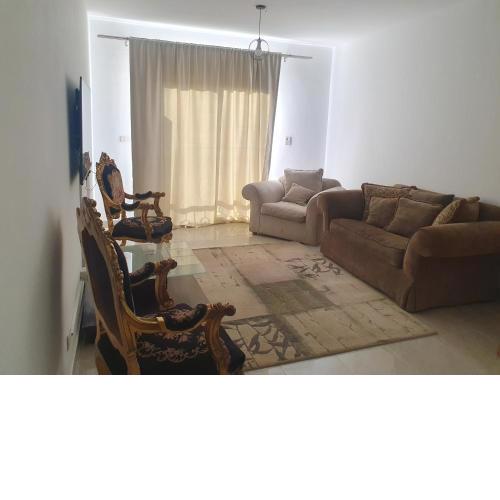 Clubside Retreat in Rehab City