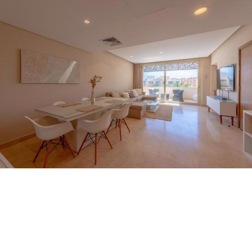 Coastal Vibe 2BR Mangroovy Gouna with Rooftop Cinema, BBQ, Pool & Beach Access