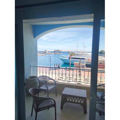 comfort marina 5 apartment,s