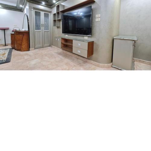Comfy 2-Bedrooms Apartment in Cairo 44-2