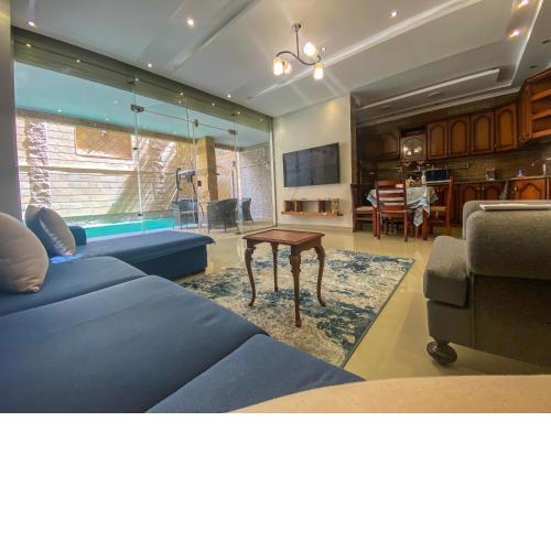Comfy Basement Apartment with Private Patio and Garden