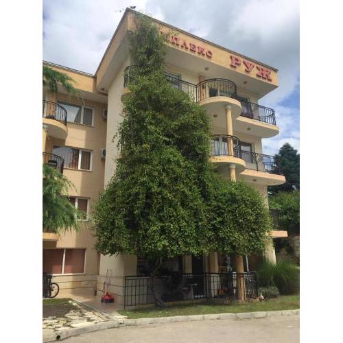 Complex Ruzh Apartments