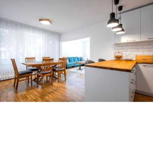 Contemporary Comfort: 1BD Flat in Lozenetz, Sofia