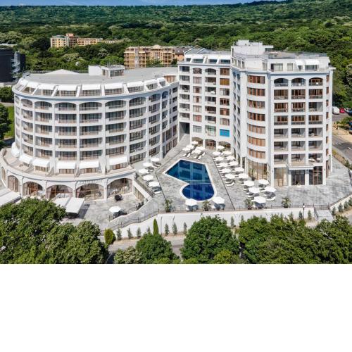 Continental Apartments