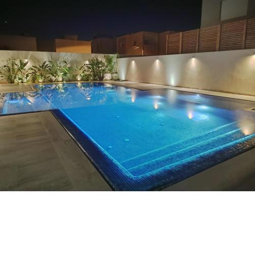 Coquet appartement avec piscine à 10min de l'aéroport Tunis - family only
