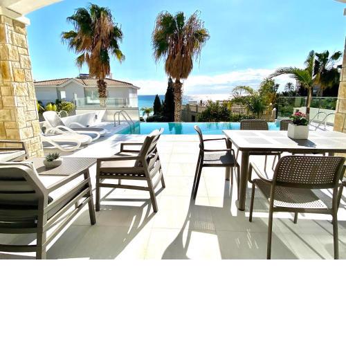coral bay beach villa