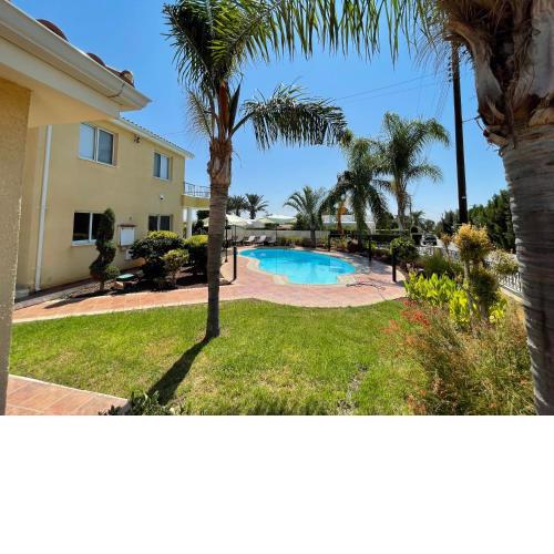 Coral Bay new furnished private villa with pool