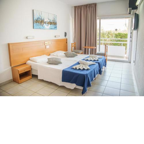 Cornelia Hotel