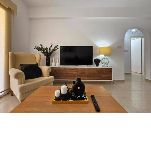 COSea Living Elegant 2 Bedroom Ground Floor Apartment at Sirena Olympia 32
