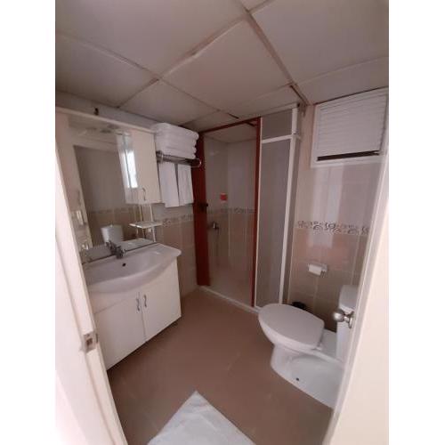 Coskun otel sarköy