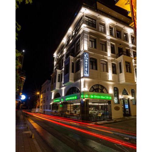 Costera Hotel
