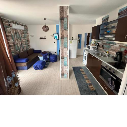 Cosy and Spacious ''Apartment 16''