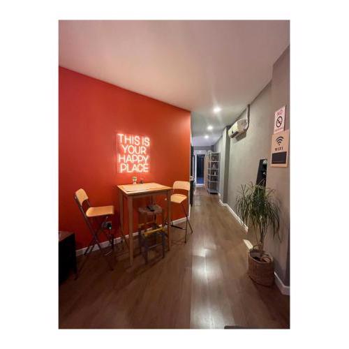 Cosy flat with a garden in central Kadikoy