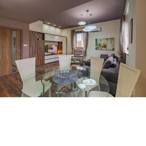 Cosy Luxury Flat in the Centrum- 90sqm - 3 rooms.