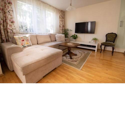 Cosy, quiet house with Vitosha view near Paradise