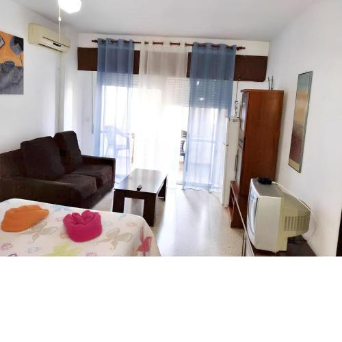 Cosy studio in Torremolinos 43 m² with balcony