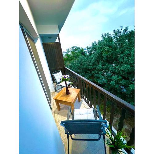 Cosy Sunny One Bedroom Apartment