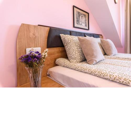 Cosy two -bedroom near Gondola