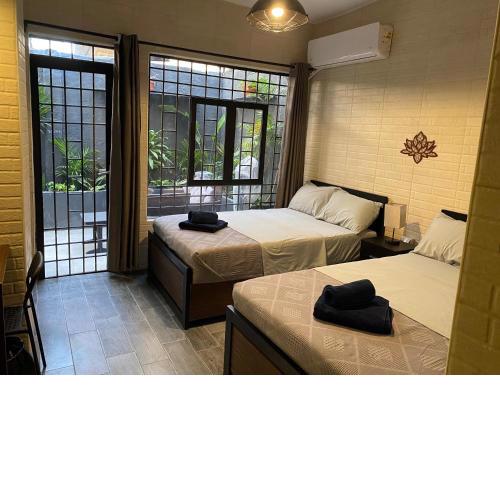 Cozy 1BR apartment with a private entrance & patio on the ground floor
