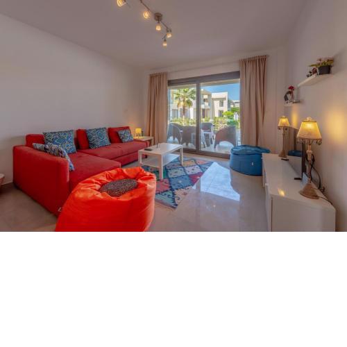 Cozy 2-Bedroom Apartment in G-Cribs, El Gouna. Terrace & Pool