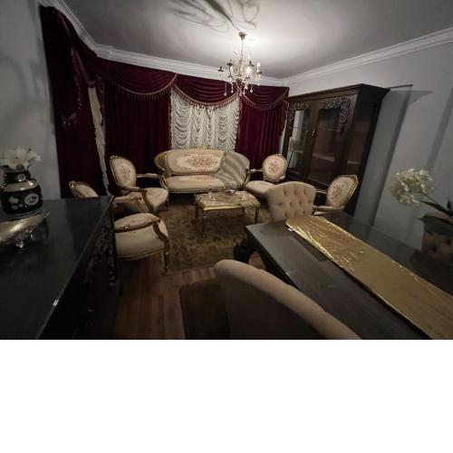 Cozy 2-bedroom apartment