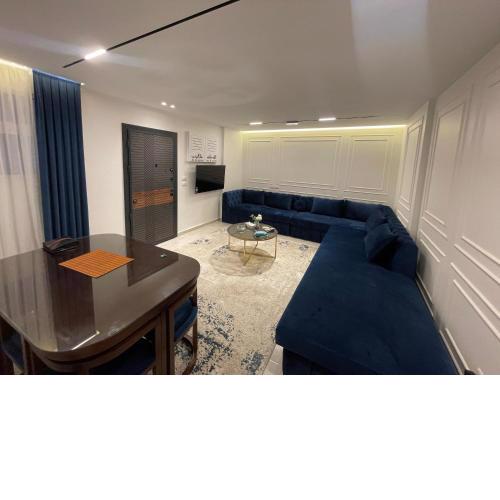 Cozy 2-Bedroom Gem with Garden for Rent at Rehab City شقة بحديقة للايجار بالرحاب مجموعة 77