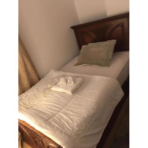 Cozy 2BR Apt Near WHO, Airport