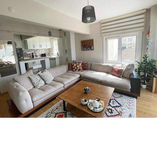 Cozy and bright apartment near Bosphorus