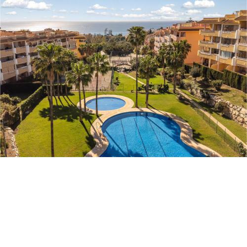 Cozy Apartment In Fuengirola With Wifi