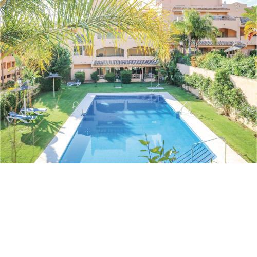 Cozy Apartment In Marbella With Wifi