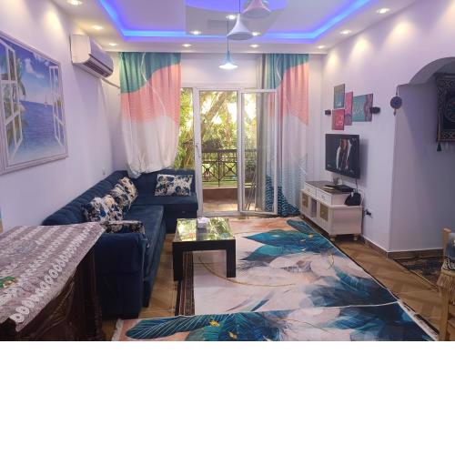 Cozy apartment with a private garden in Giza