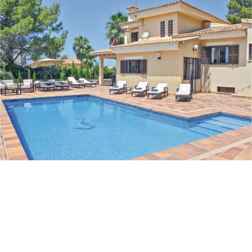 Cozy Home In Bahia Azul-Badia Blava With Kitchen