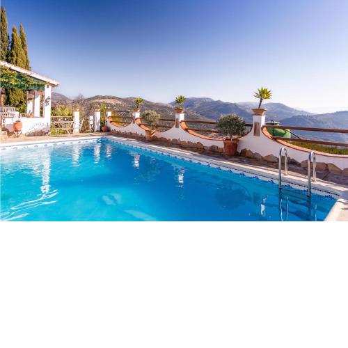 Cozy Home In Iznajar With Swimming Pool